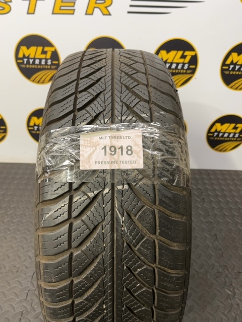 Runflat 205/60 R16 92H Goodyear UltraGrip 8 5.7mm (1918) DOT:16 part worn